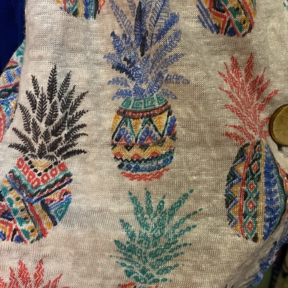 Colorful pineapple top - Picture 4 of 6